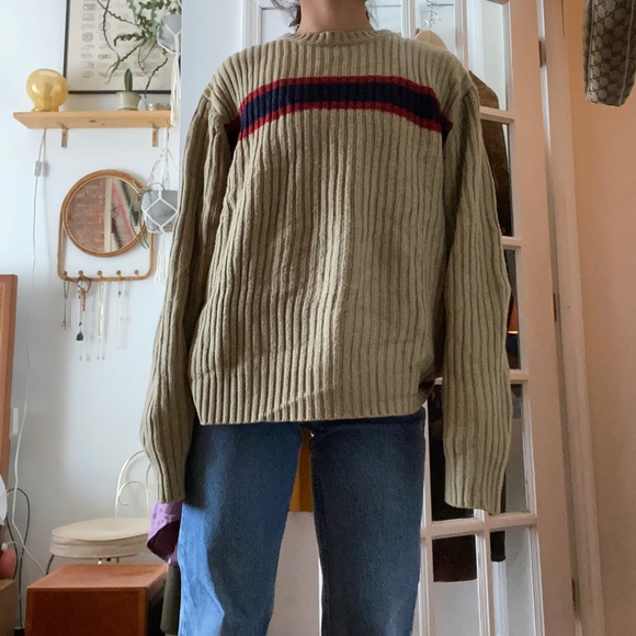Vintage 90s sweater - Picture 6 of 10